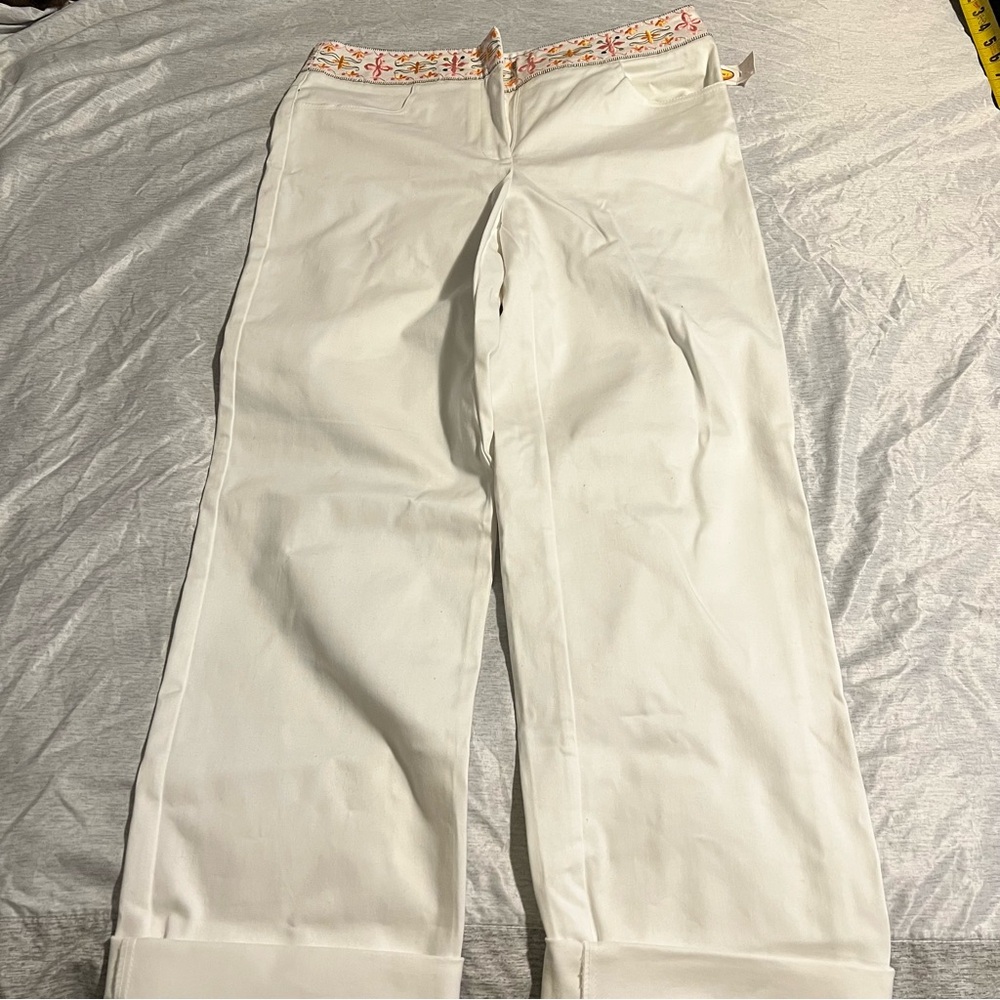 Talbots White Pants with Floral Embroidery Women’s 12 NWT - Picture 1 of 6